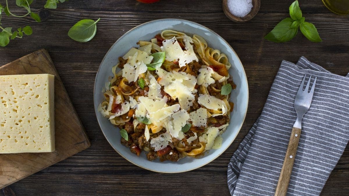 Next ImagePasta med kjøttsaus og Østavind®