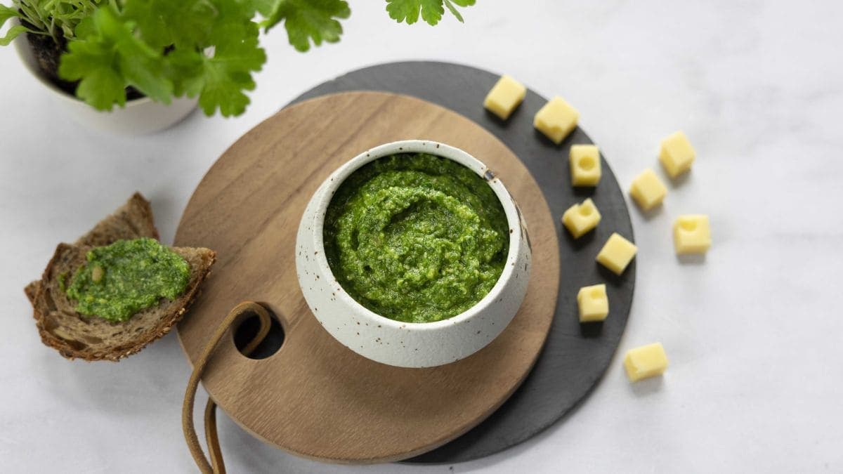 Next ImagePesto med persille