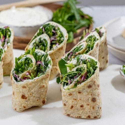 Lefserull med kremost og spekeskinke