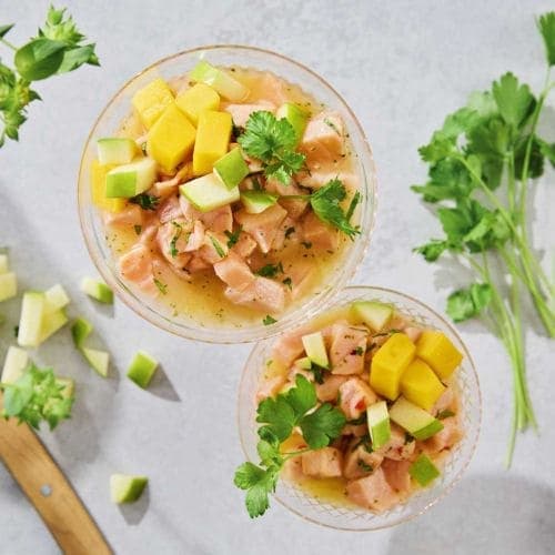 Ceviche med eple og mangojuice