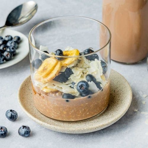 Kjøleskapsgrøt med YT® Proteinmelk Kakao