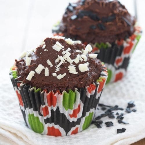 Sjokoladecupcakes med mokka- og sjokoladetopping