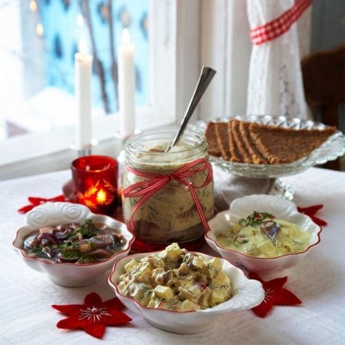 Sildesalat med rømme og lime