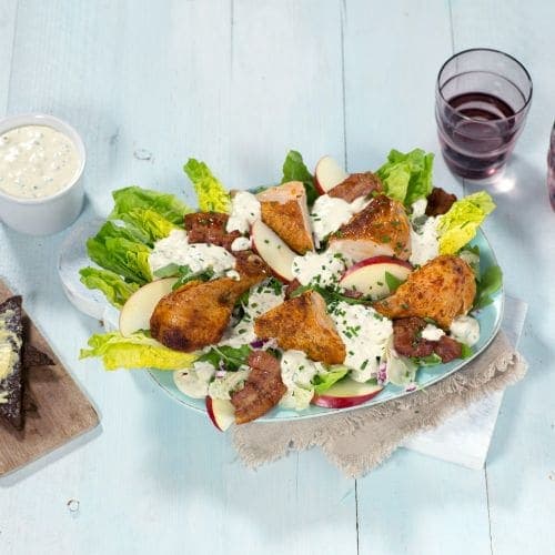 Kyllingsalat med blåmuggostdressing