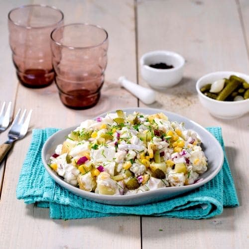 Lettere potetsalat med mais