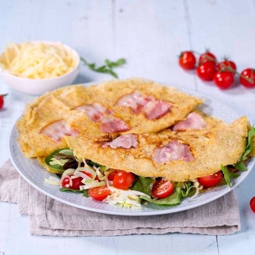 Grove pannekaker med bacon