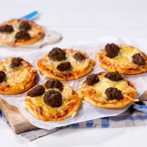 Minipizza med kjøttboller