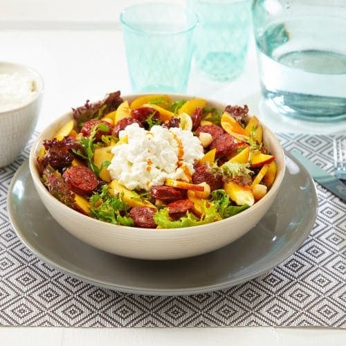 Chorizosalat med nektarin