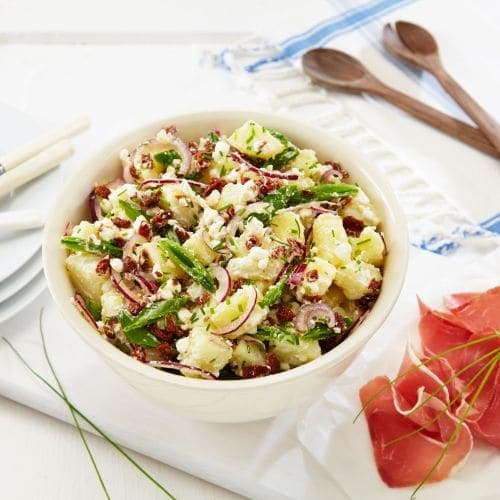 Lun og mettende potetsalat