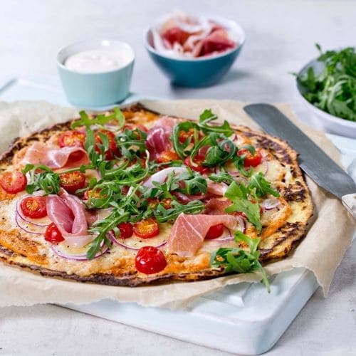 Blomkålpizza med spekeskinke