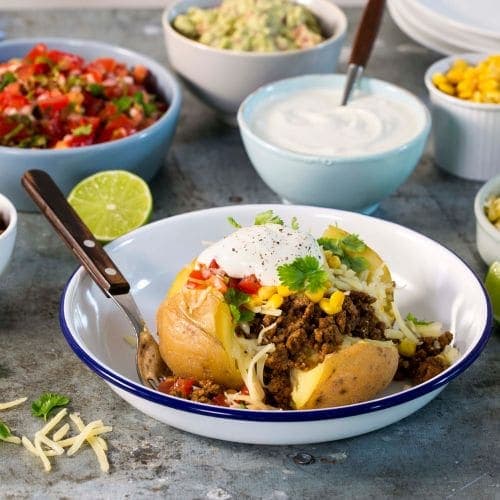 Bakt potet med tacofyll