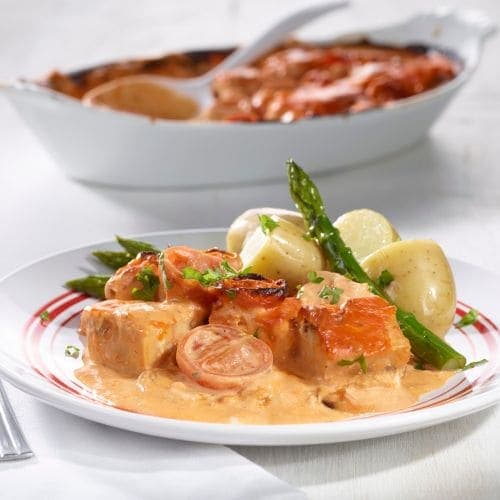 Seigrateng med tomat og purre