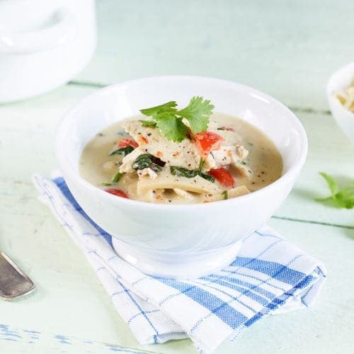 Kyllingsuppe med kokosmelk