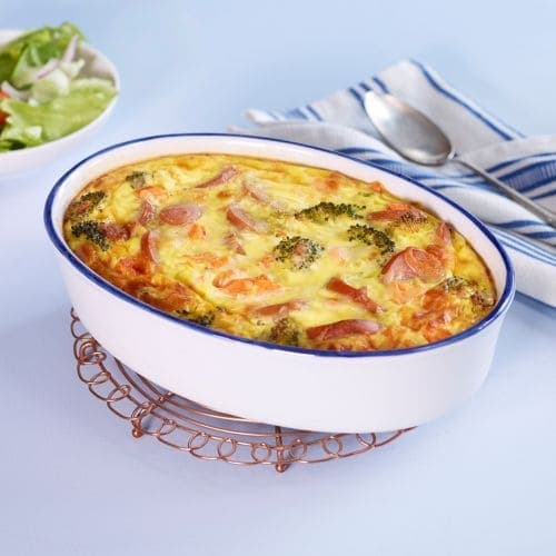 Makaroniform med røkte kjøttpølser