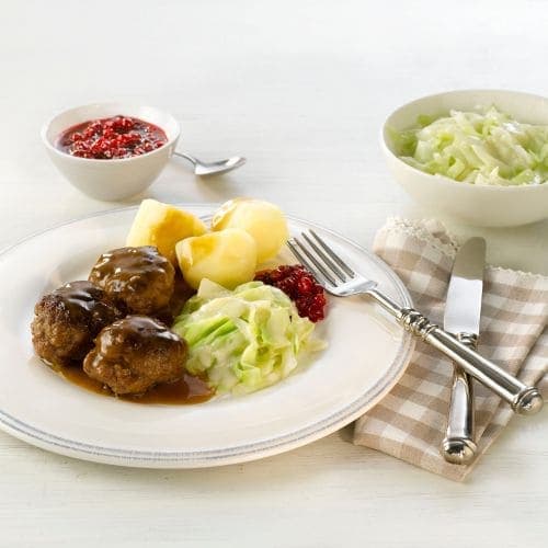 Kjøttkaker med kålstuing