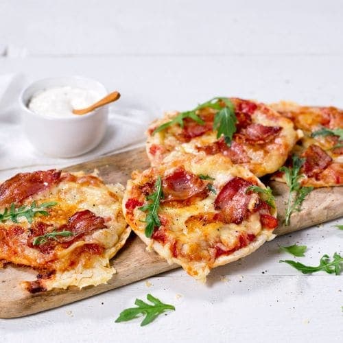 Pita-pizza med bacon