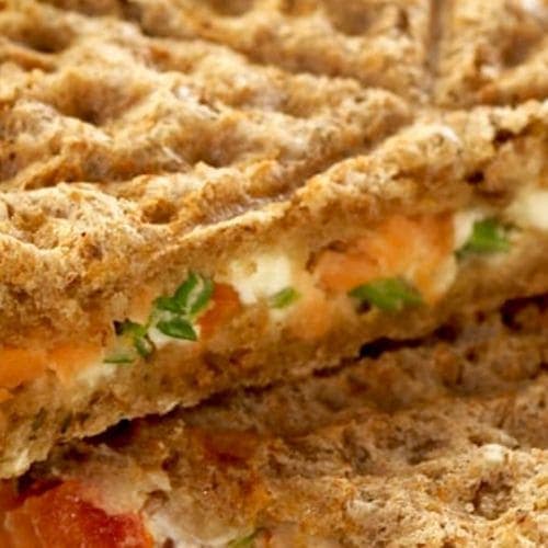 Varmt smørbrød med cottage cheese