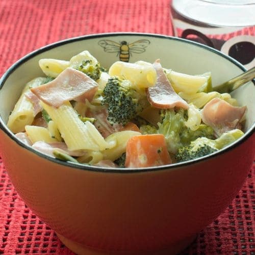 Pasta med røkt skinke