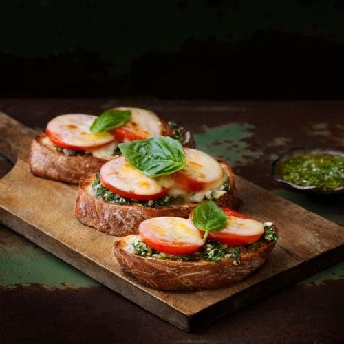 Grillet ost med urtepesto