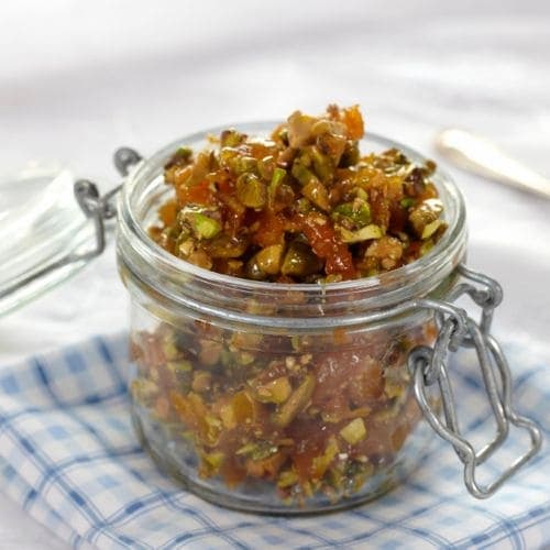 Pistasje- og aprikoschutney