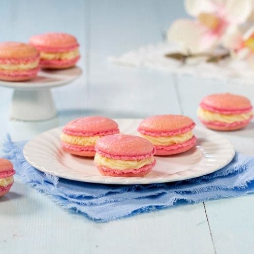 Vaniljemakroner med limekrem