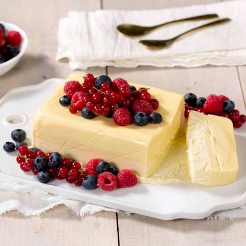 Semifreddo med hvit sjokolade