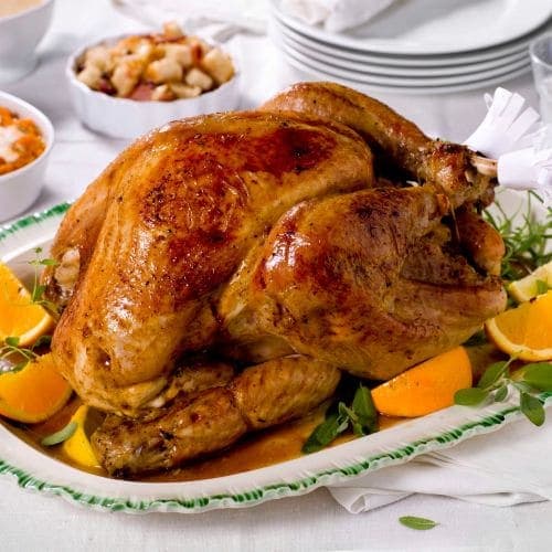 Tranebærstuffet kalkun med søtpotet- og marsmallowsgrateng