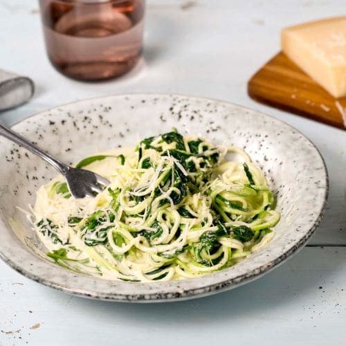 Cheesy squash-spaghetti