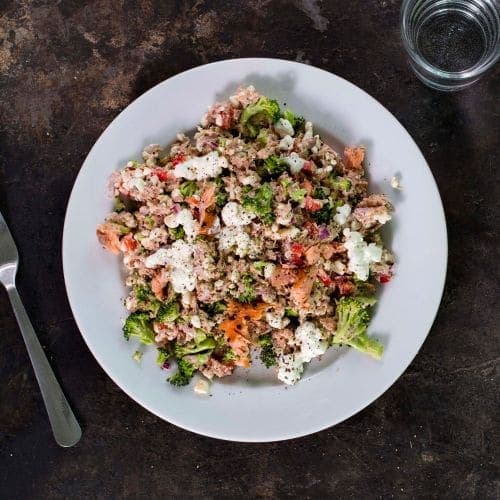 Tunfisksalat med laks og cottage cheese