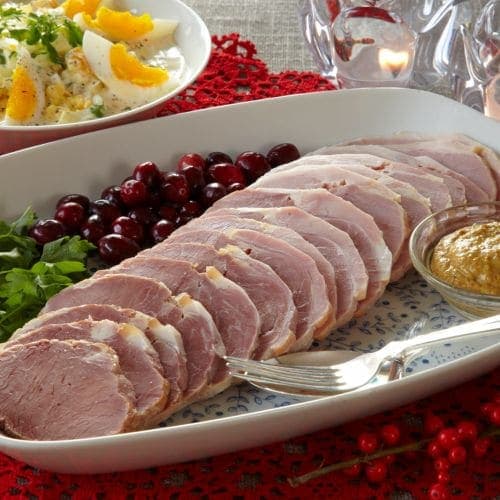Juleskinke med eggesalat