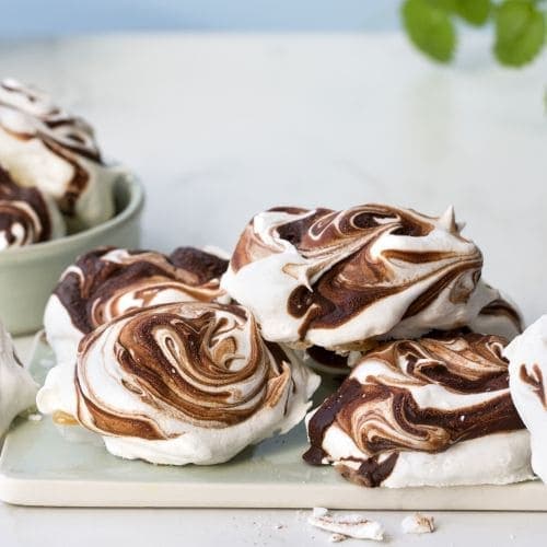 Marengs med mørk sjokolade