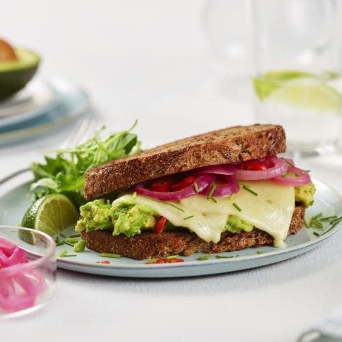 Norvegia® Lett-toast med syltet rødløk
