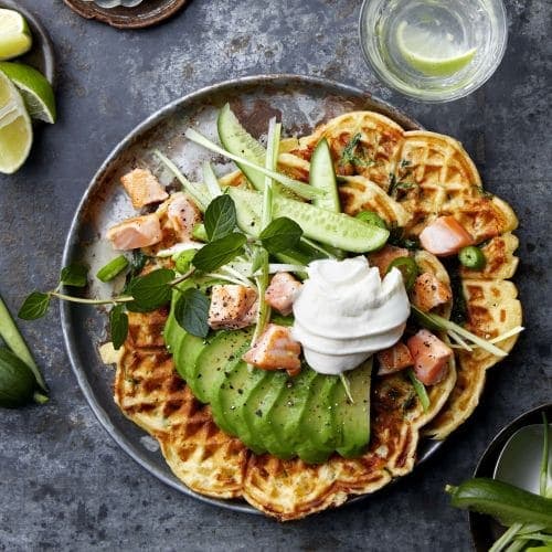 Tacovaffel med laks og avokado