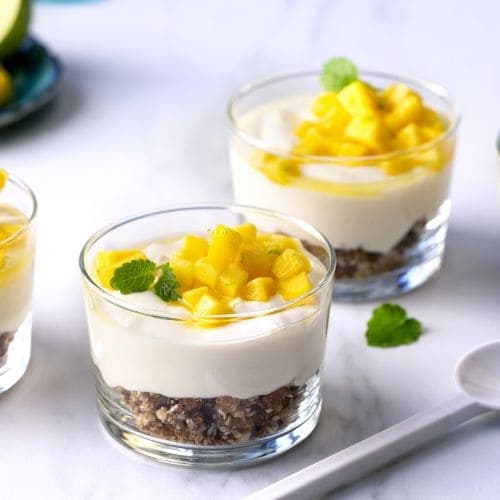 Ostekake-dessert i en fei