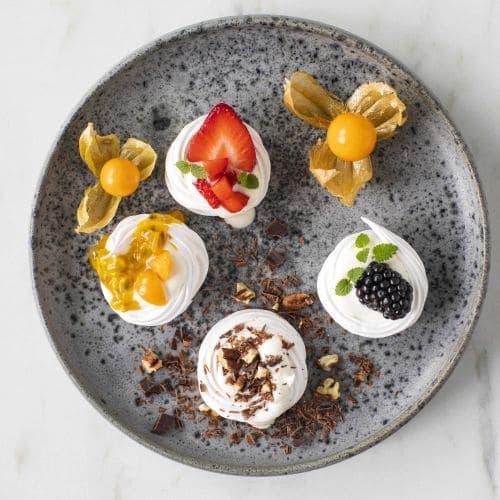 Minipavlova med vaniljekesam