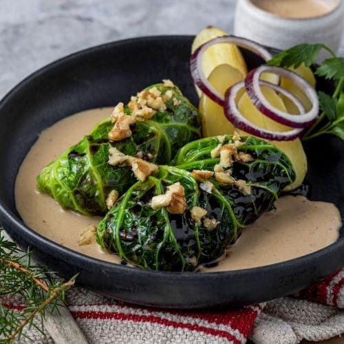 Fylte savoykålblader