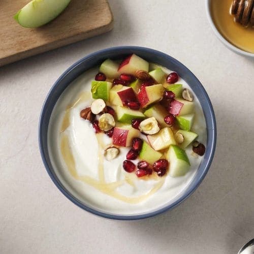 Gresk type yoghurt med epler og nøtter