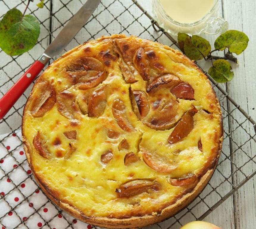 Eplekake med Crème Fraîche-fyll