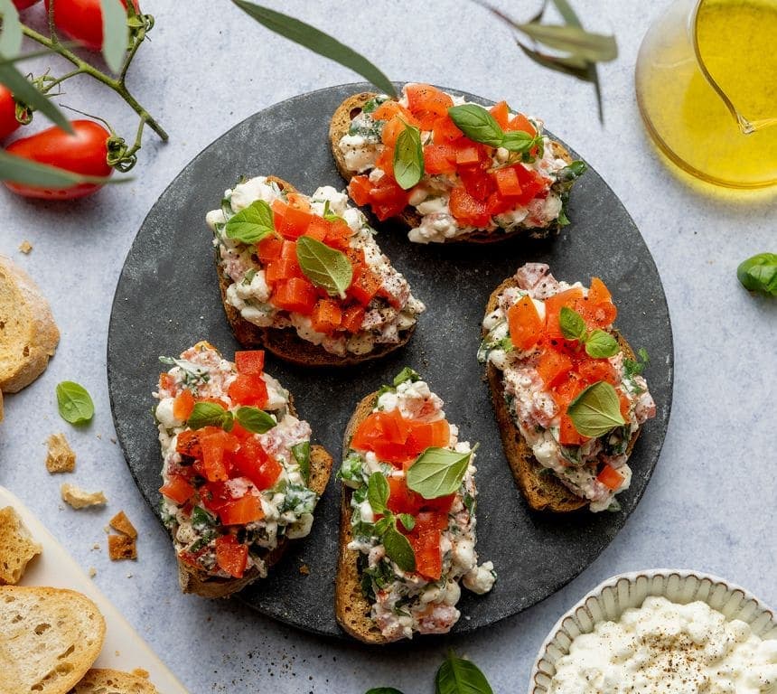 Bruschetta med cottage cheese