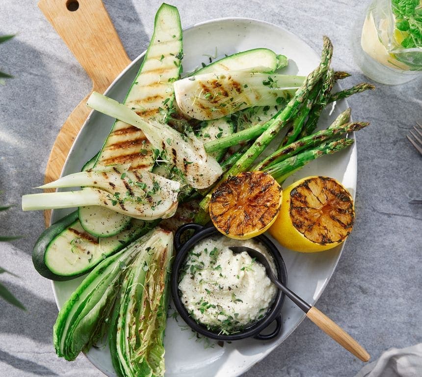 Grillede grønnsaker med kremet salatost