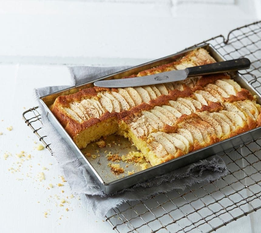 Eplekake i langpanne