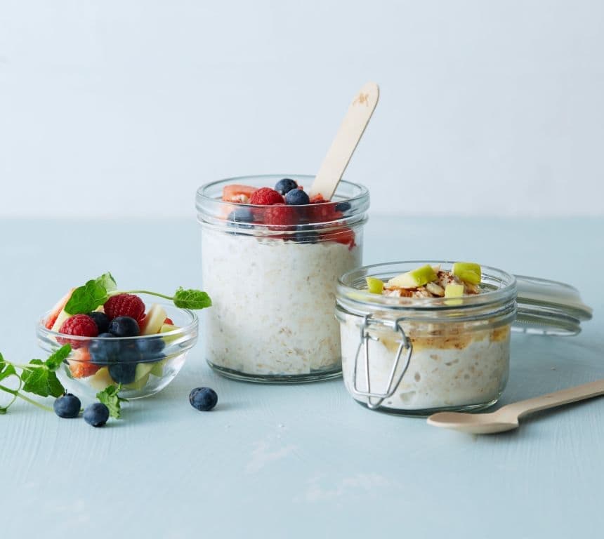 Kjøleskapsgrøt med eple og mandler