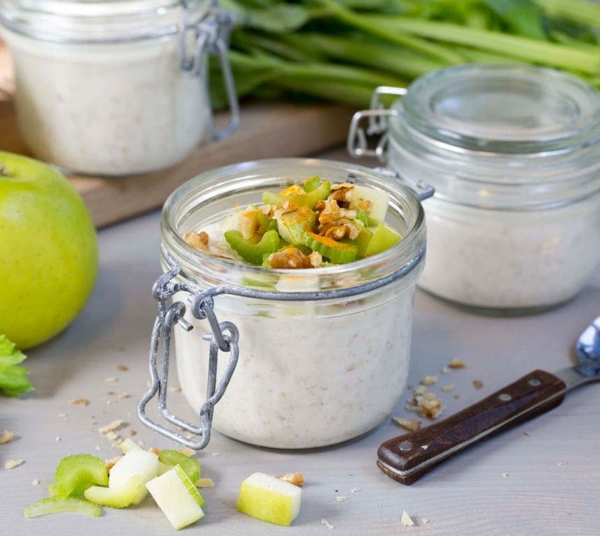 Kjøleskapsgrøt med eple og selleri
