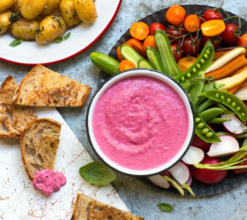 Dipp med rødbet og Kesam®