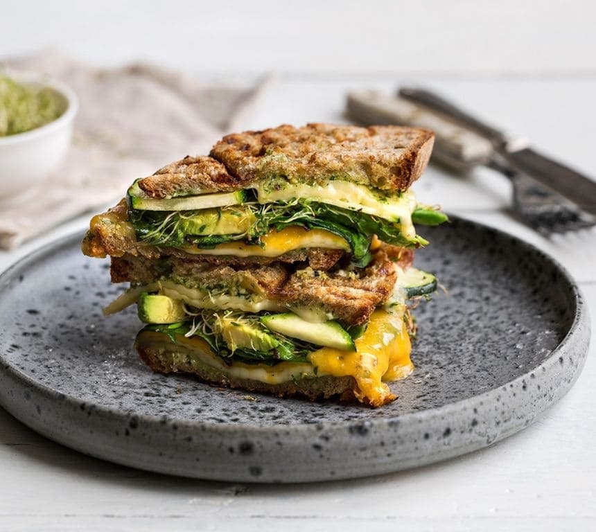 Green Goddess toast med tre oster