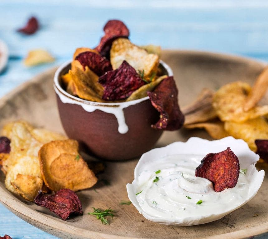 Kremostdipp med sitron, dill og gressløk