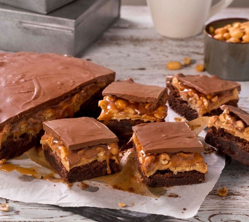 Snickerskake med brownies