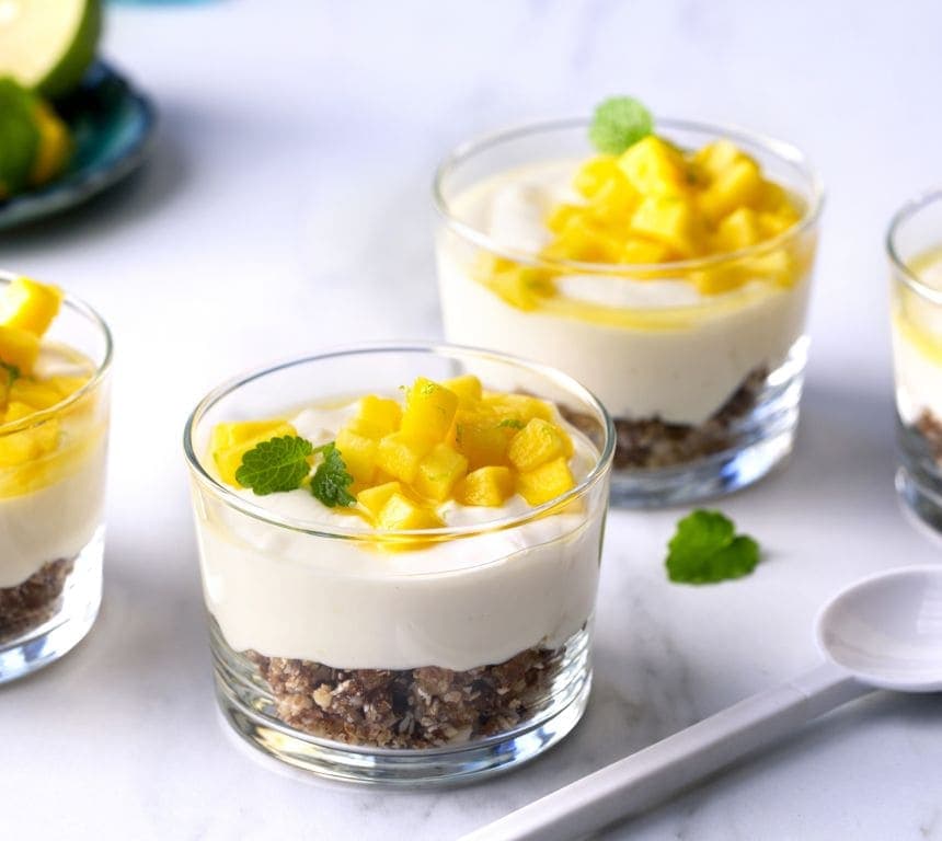 Ostekake-dessert i en fei