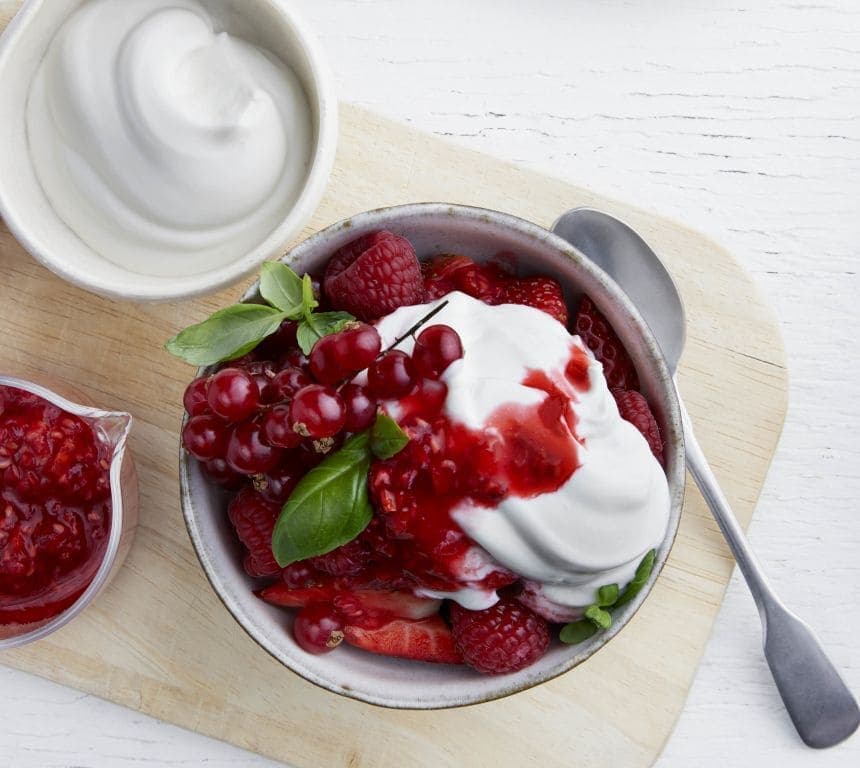 Vaniljekesam med bær