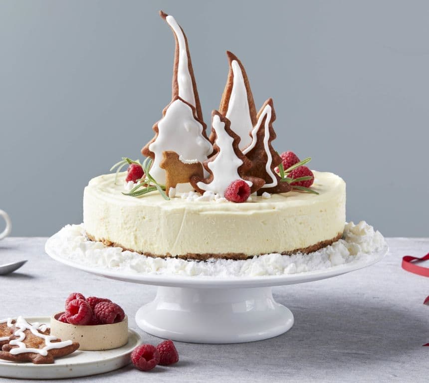 Ostekake med pepperkakebunn